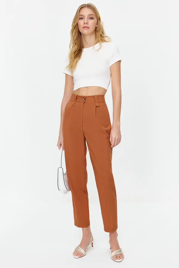 Trendyol Trendyol Brown Carrot High Waist Polyviscose Woven Fabric Trousers