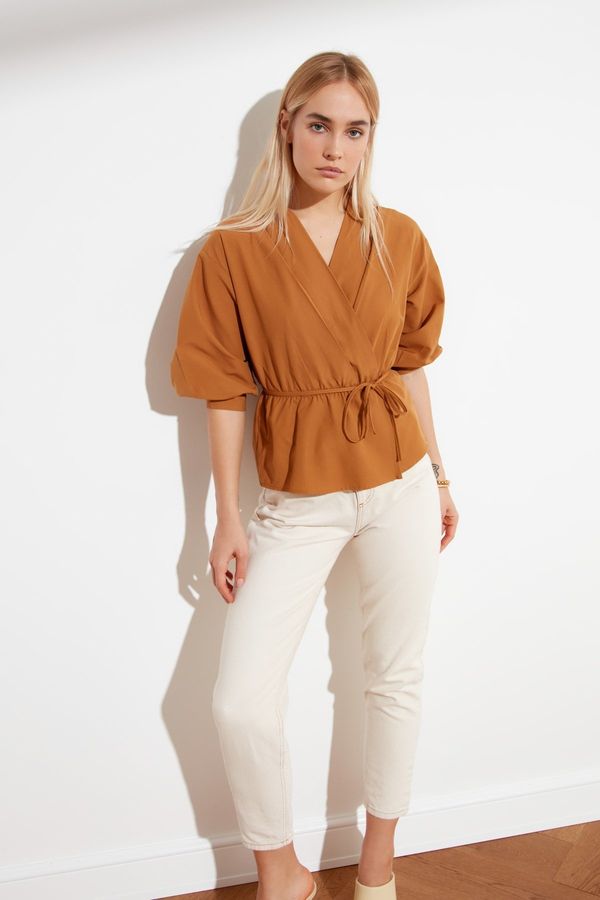 Trendyol Trendyol Camel Double-Breasted Woven Tie Detail Blouse