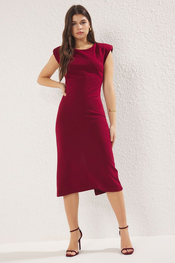 Trendyol Trendyol Claret Red Fitted/Fits Body Padded Flexible Midi Knit Dress