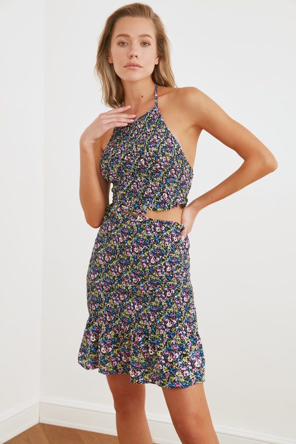 Trendyol Trendyol Colorful Gipel Shorts Detailed Viscose Beach Bottom-Top Team