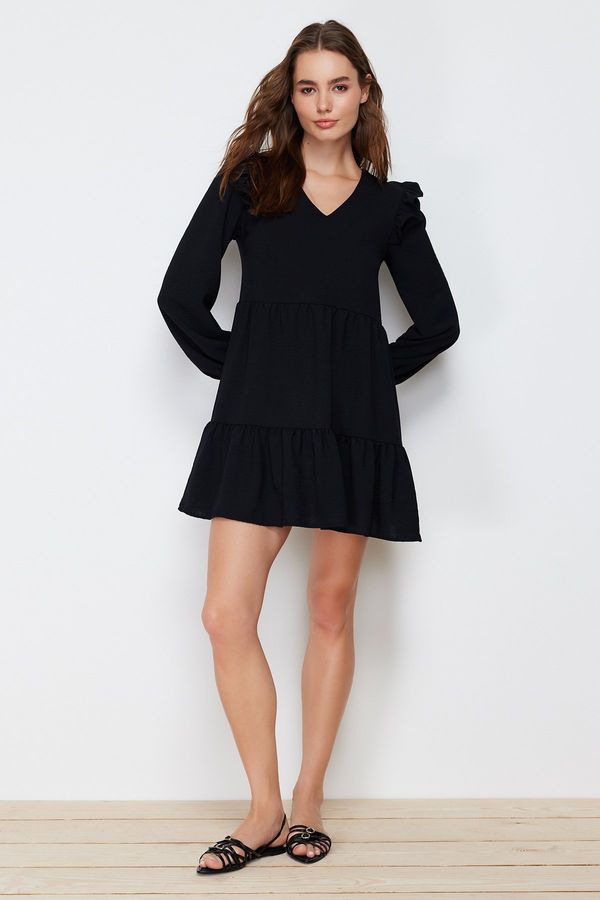 Trendyol Trendyol crna skupljena ruffle detalj mini tkana tkana haljina