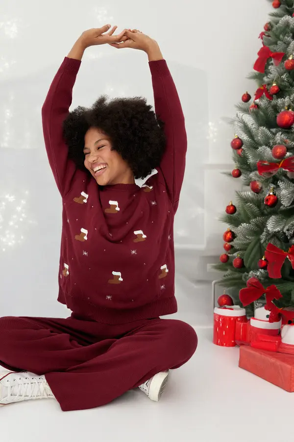 Trendyol Trendyol crveni božićni tematski donji set s mekom teksturom, pernatom pleteninom