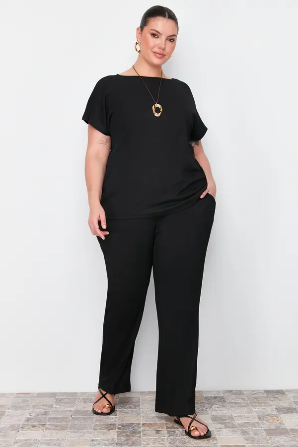 Trendyol Trendyol Curve Black T-shirt-Pants Knitted Seasonal Bottom-Top Set