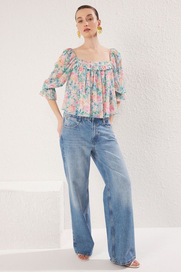 Trendyol Trendyol Green Chiffon Square Collar Balloon Sleeve Woven Blouse