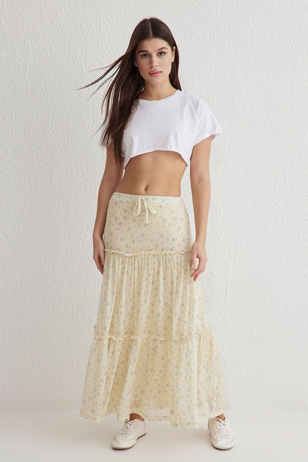 Trendyol Trendyol Light Yellow Tulle Floral Printed Gathered/Draped Detail Flexible Skirt