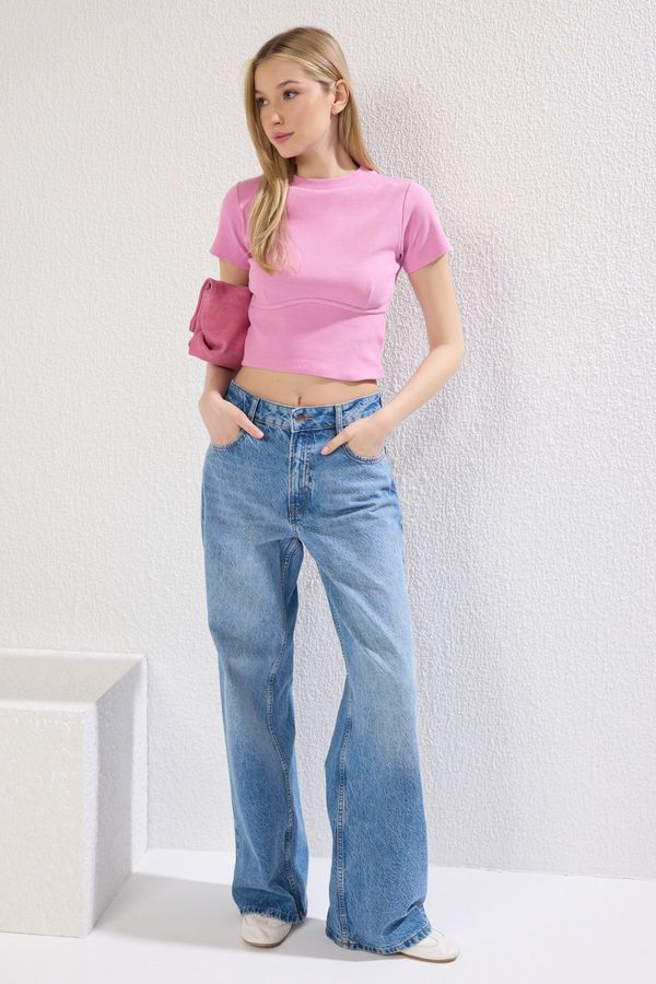 Trendyol Trendyol Pink Piping Detail Crew Neck Crop Ribbed Flexible Knit Blouse