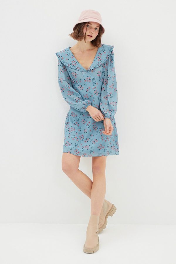 Trendyol Trendyol plava haljina s cvjetnim printom