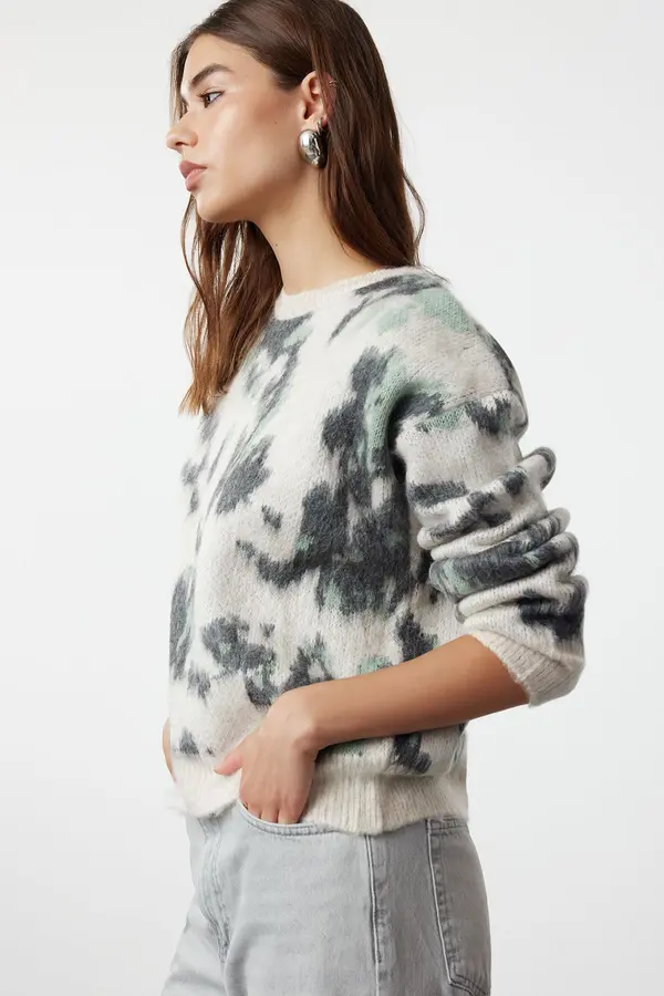 Trendyol Trendyol Stone Soft Textured Crew Neck Knitwear Sweater