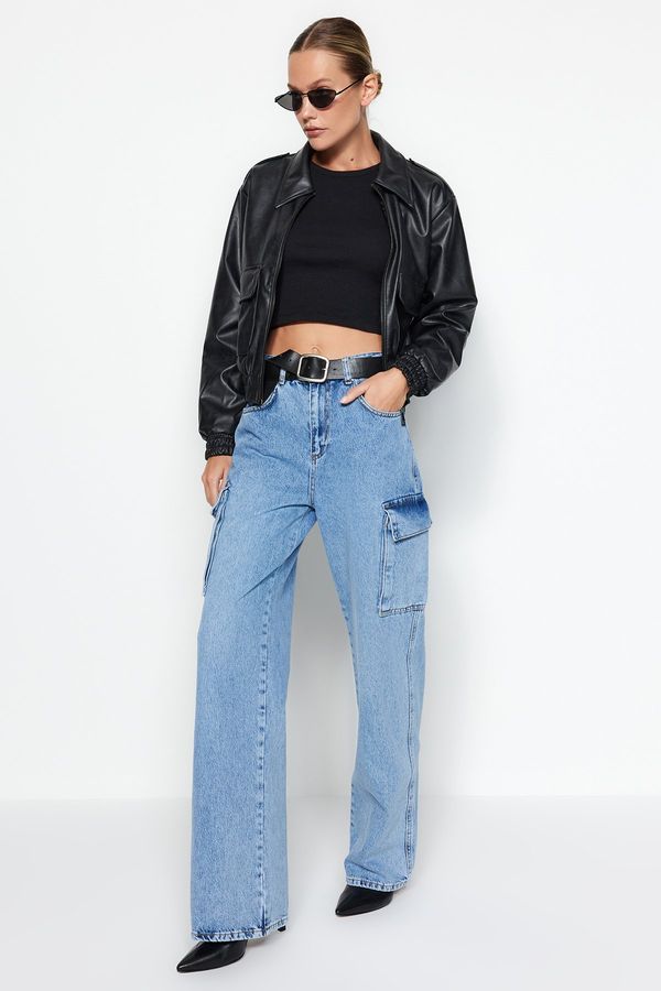 Trendyol Trendyol svijetloplava traperica visokog struka iznimno širokih nogavica s džepom za teret