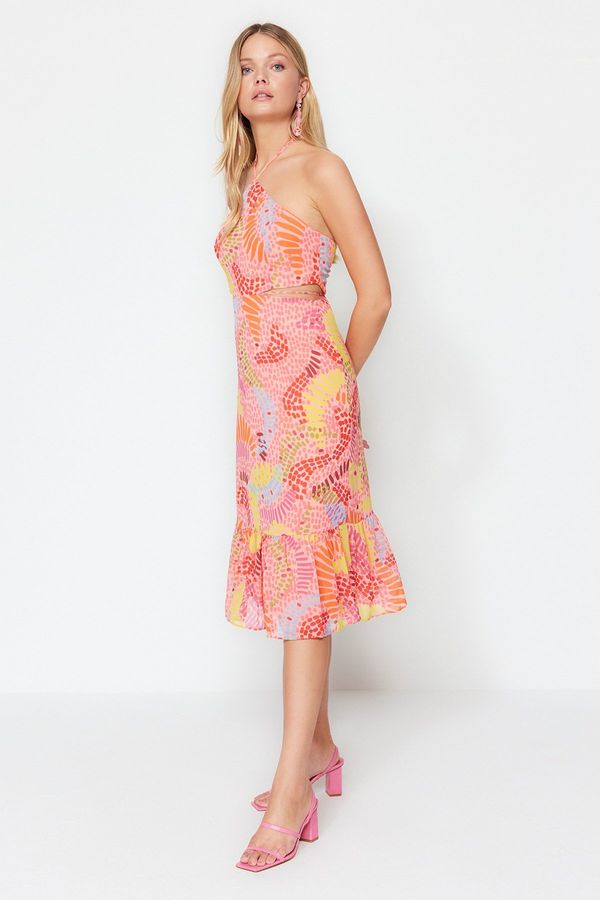 Trendyol Trendyol Višebojna A-linija Midi tkana podstavljena halter haljina s uzorkom vrata