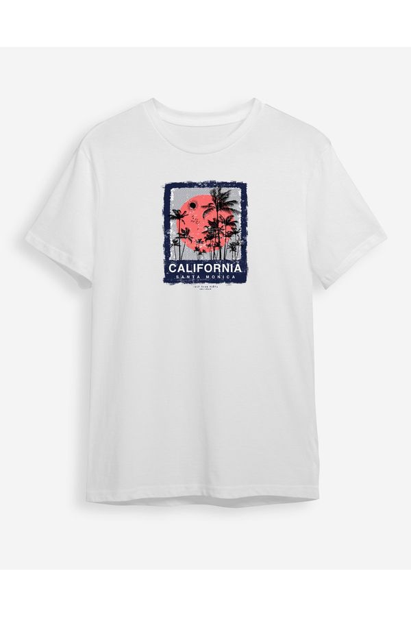 Trendyol Trendyol White California Printed Regular Cut T-shirt
