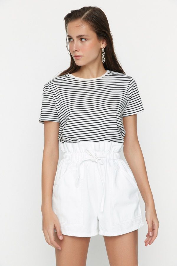 Trendyol Trendyol White High Waist Denim Shorts With Elastic Waist