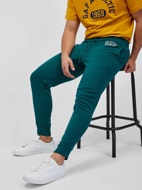 GAP Trenirke s GAP logom - Muške