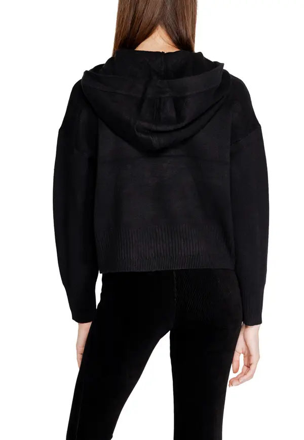 Vero Moda Vero Moda crna majica s kapuljačom