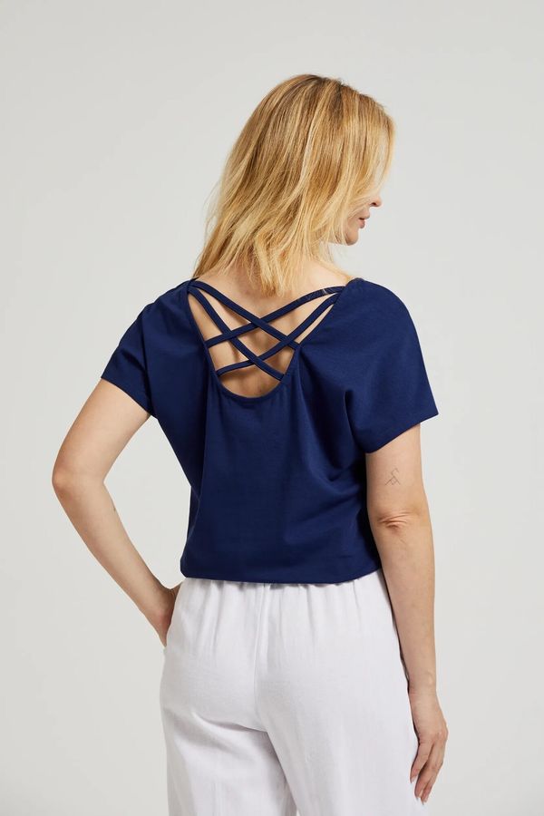 Moodo Women's blue T-shirt with back neckline MOODO - navy blue