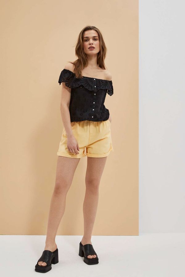 Moodo WOMEN'S SHORTS L-SH-4002 VANILLA