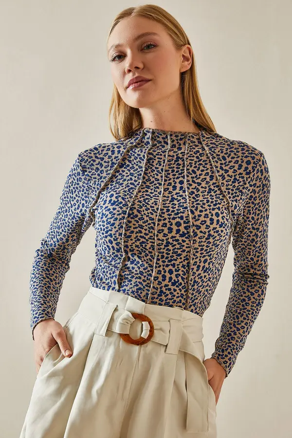 XHAN XHAN Blue Stitching Detail Half Turtleneck Blouse