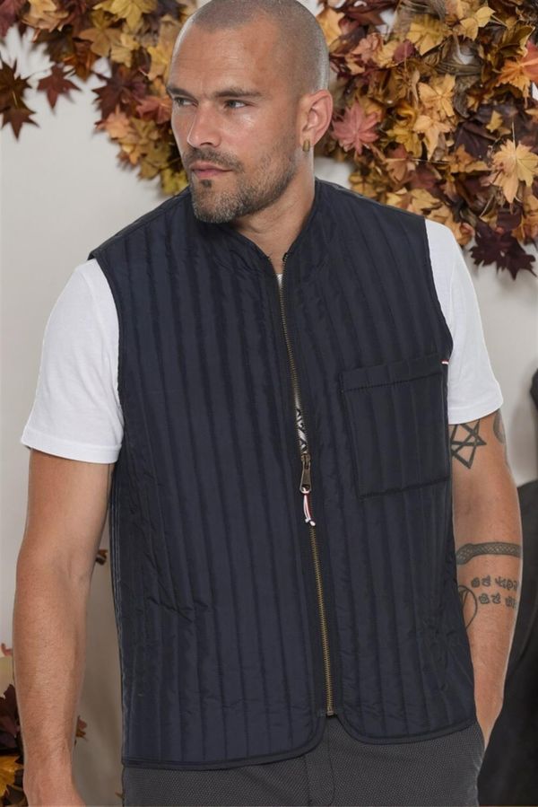 dewberry Y8611 DEWBERRY MEN'S VEST-PLAIN NAVY BLUE
