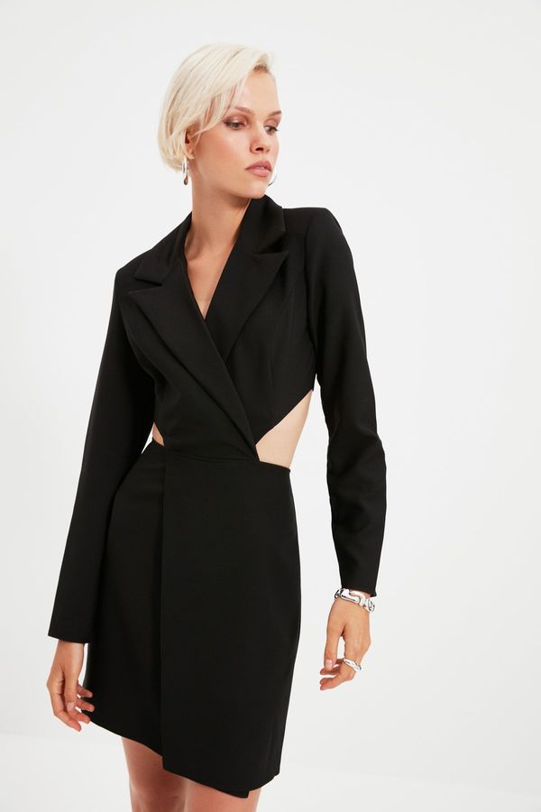 Trendyol Ženska haljina Trendyol Cut-Out