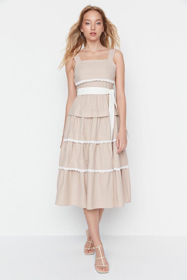 Trendyol Ženska haljina Trendyol Detailed