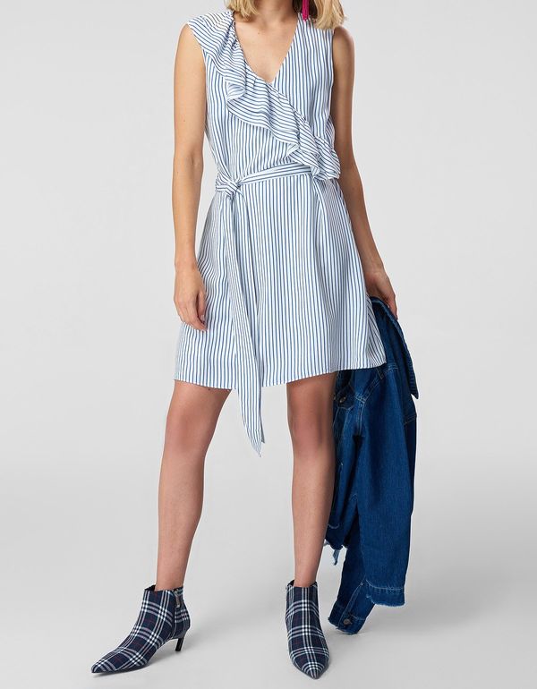 Trendyol Ženska haljina Trendyol prugasti frilly