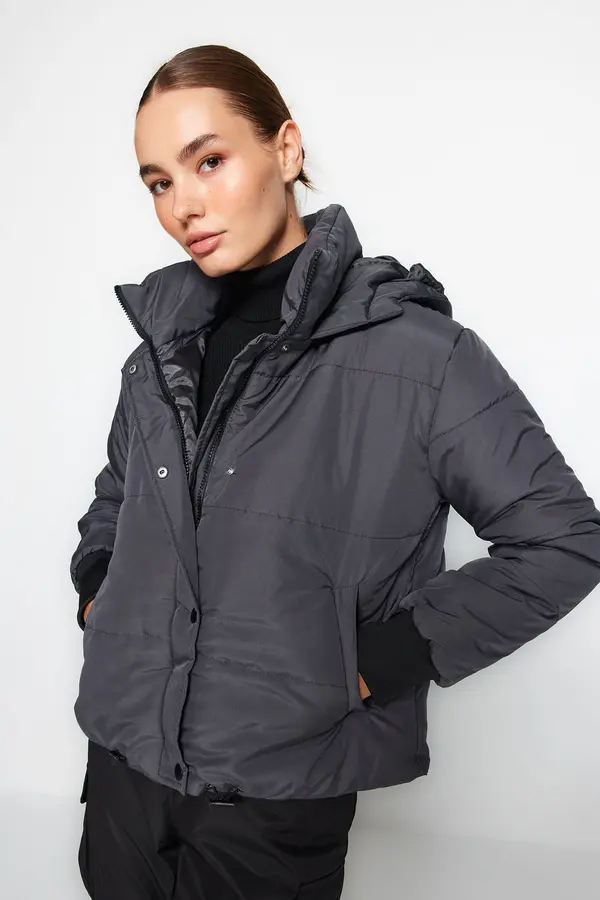 Trendyol Ženska jakna Trendyol Hooded