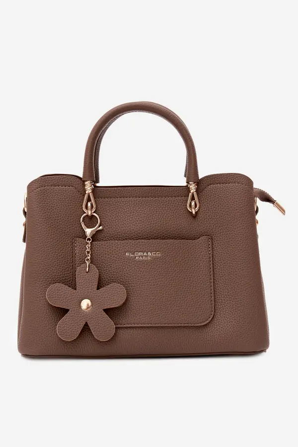 FLORA & CO Ženska taupe torbica s privjeskom