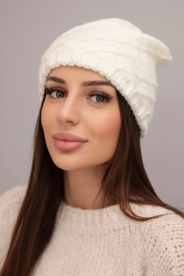 Kesi Ženska zimska kapa Kesi s ukrasnim uzorkom