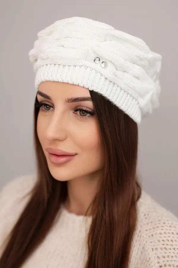 Kesi Ženska zimska kapa s ukrasnim uzorkom i kristalima