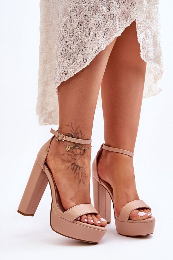 Kesi Ženske sandale Kesi