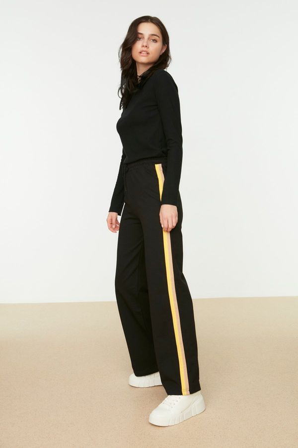 Trendyol Ženske trenirke donji dio  Trendyol Trendyol