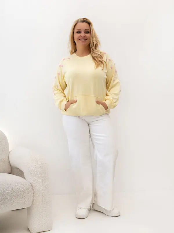 RELEVANCE Žuta plus size majica s cvjetnim aplikacijama