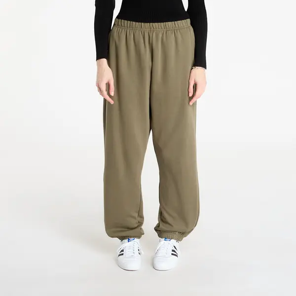 adidas Performance Donji dio trenerke adidas Basketball Fleece Joggers UNISEX Olive Strata M