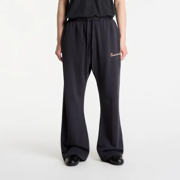Fear of God Essentials Donji dio trenerke Fear of God Essentials Training Classic Fit Flare Sweatpant Faded Black M