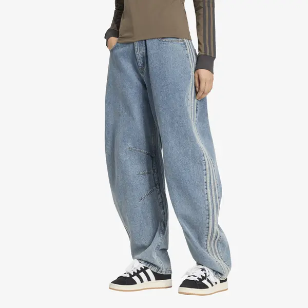 adidas Originals Hlače adidas High Rise Barrel Leg Denim Jeans Worn Blue Denim 26/32