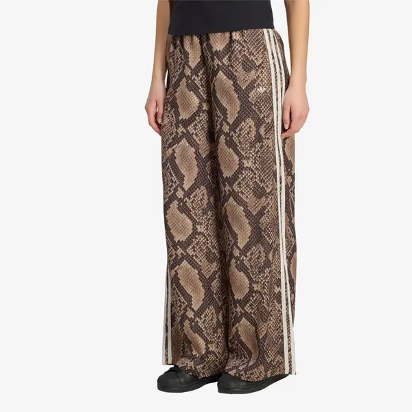 adidas Originals Hlače adidas Satin Snake Print Wide Leg Track JOGgers Linen/ Magic Beige M