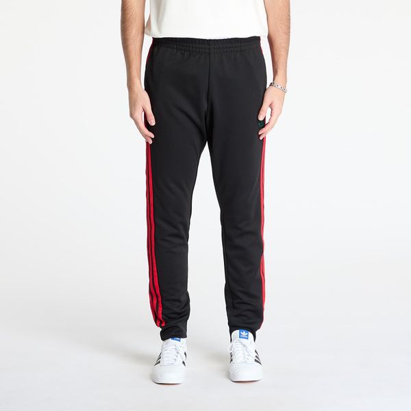 adidas Originals Hlače adidas Sst Adicolor Classics Trackpant Black/ Better Scarlet S