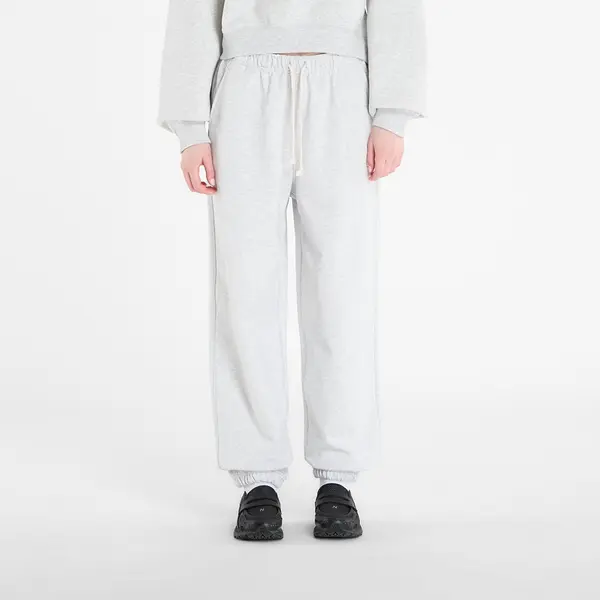 New Balance Hlače New Balance Athletics French Terry Jogger Ash Heather XS
