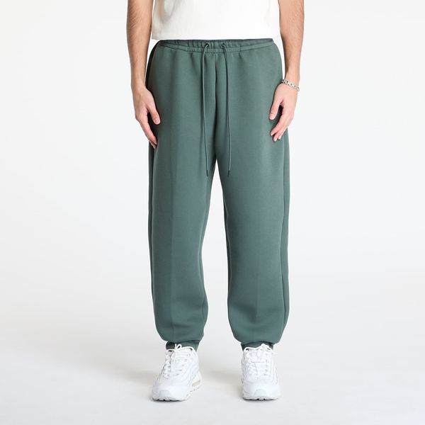 Nike Hlače Nike Tech Fleece Pants Vintage Green/ Vintage Green M