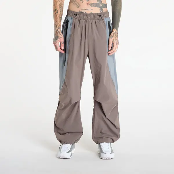 Nike Hlače Nike Tech Men's Dri-FIT Woven Color-Block Oversized Pants Cave Stone/ Cool Grey/ Black M