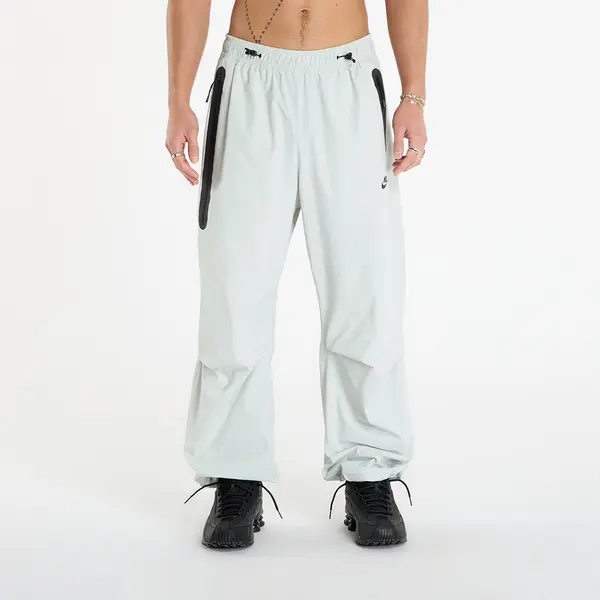 Nike Hlače Nike Tech Men's Woven Oversized Pants Light Silver/ Light Silver/ Black XL