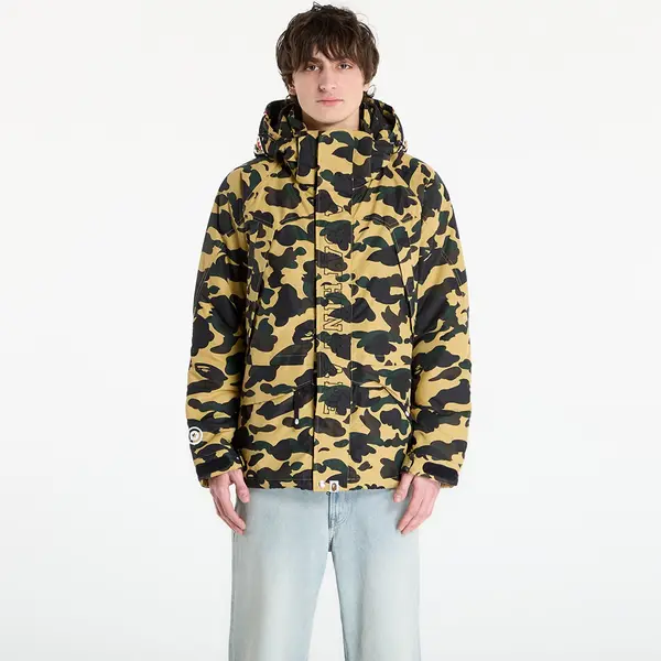 A BATHING APE Jakna A BATHING APE 1St Camo Shark Snowboard Jacket M Yellow L