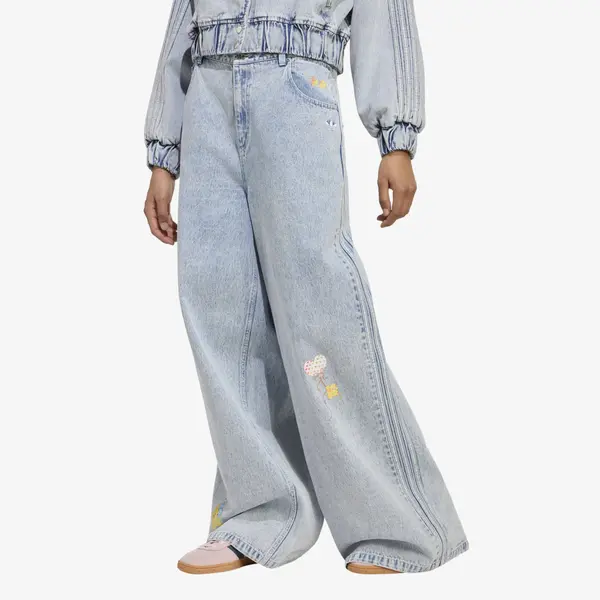 adidas Originals Jeansice adidas x Care Bears Care Bear High Rise Wide Leg Denim Pant Clear Sky 29/30