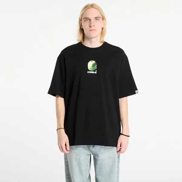 A BATHING APE Majica A BATHING APE Apple Graphic By Bathing Ape Relaxed Fit Tee Black L