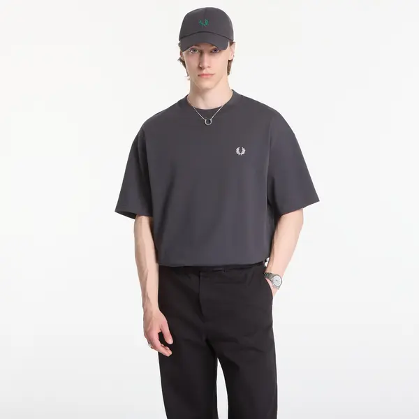 FRED PERRY Majica Fred Perry Back Print Lrl Wreath T-Shirt Black M