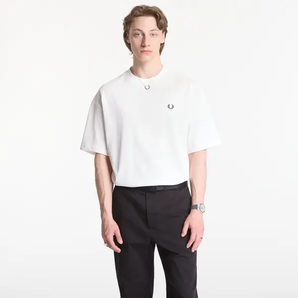 FRED PERRY Majica Fred Perry Back Print Lrl Wreath T-Shirt White L