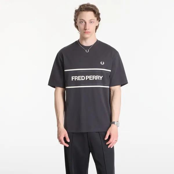 FRED PERRY Majica Fred Perry Fred Perry Graphic T-Shirt Black M