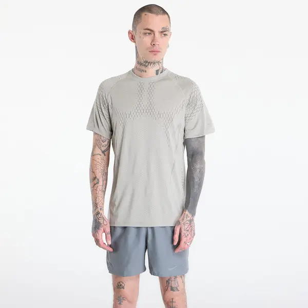 Nike Majica Nike Stride Plus Men's Dri-FIT ADV Short-Sleeve Running Top Spruce Fog/ Light Army/ Reflective Silv L