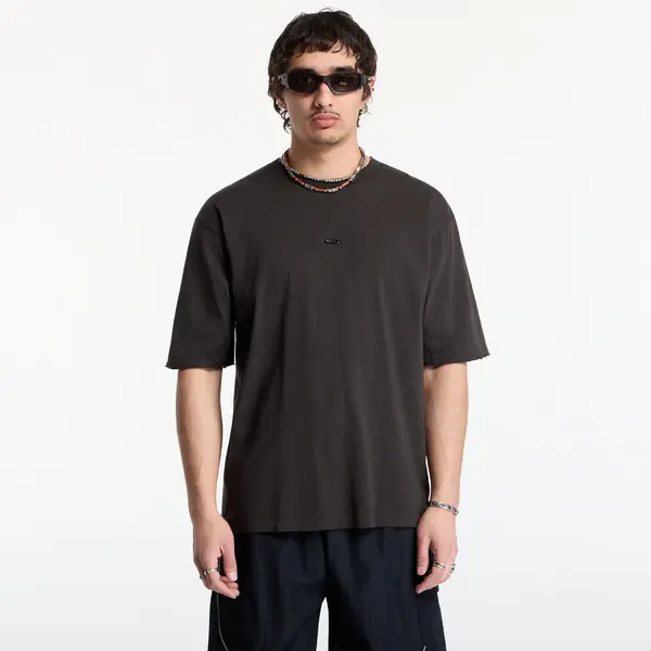 Oakley Majica Oakley Jaylen Brown Latitude Veil Tee Nearly Black M