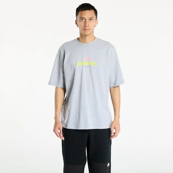 The North Face Majica The North Face U Expedition Celebration Oversized S/S Tee UNISEX Light Grey Heather M